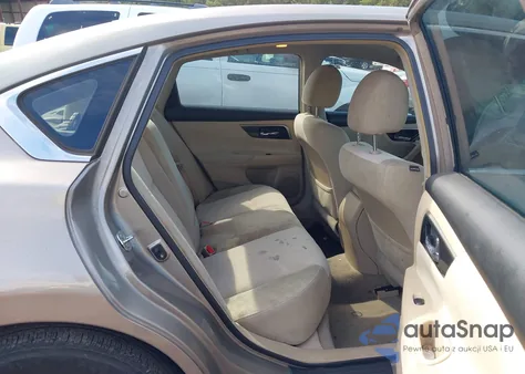 2013 Nissan Altima 2.5 S z USA, uszkodzony, nr VIN 1N4AL3AP6DN460173